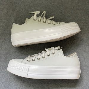 Platform great leather converse size 6 womens